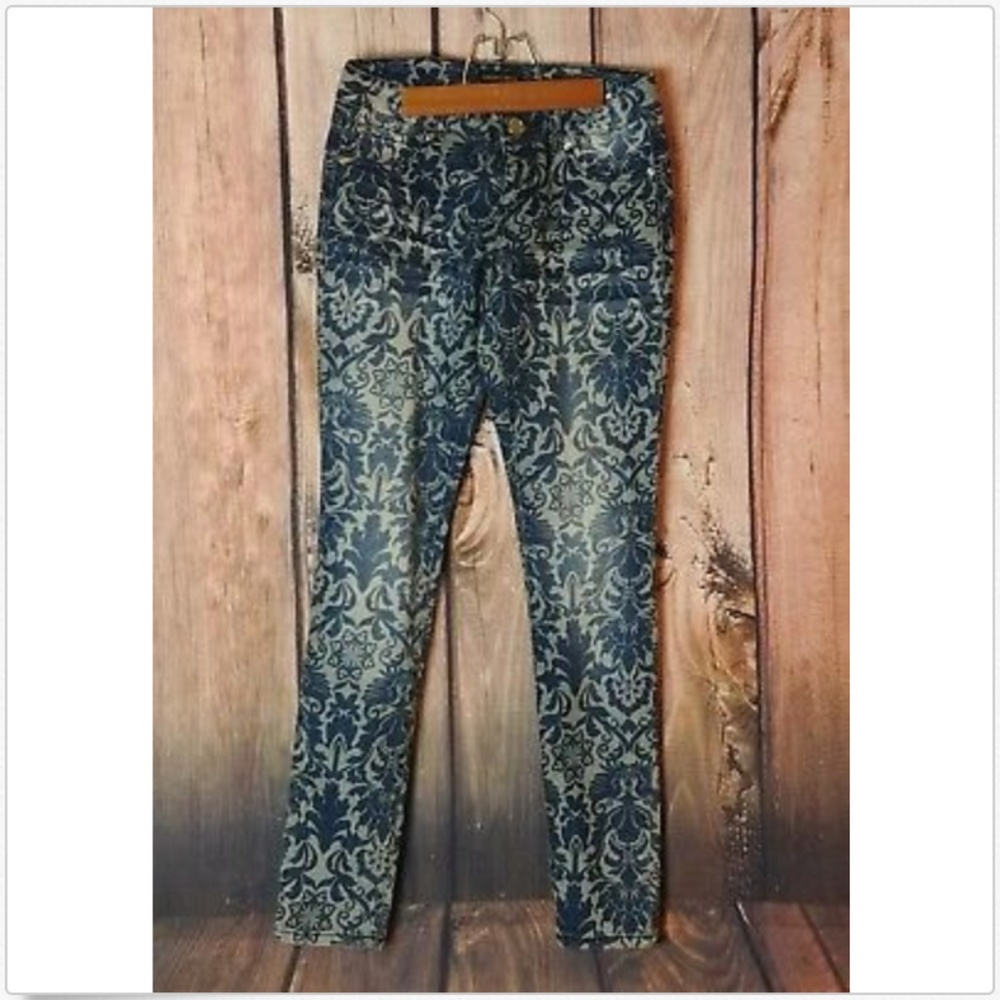 Sacred Virtue Juniors Jeans Jeggings